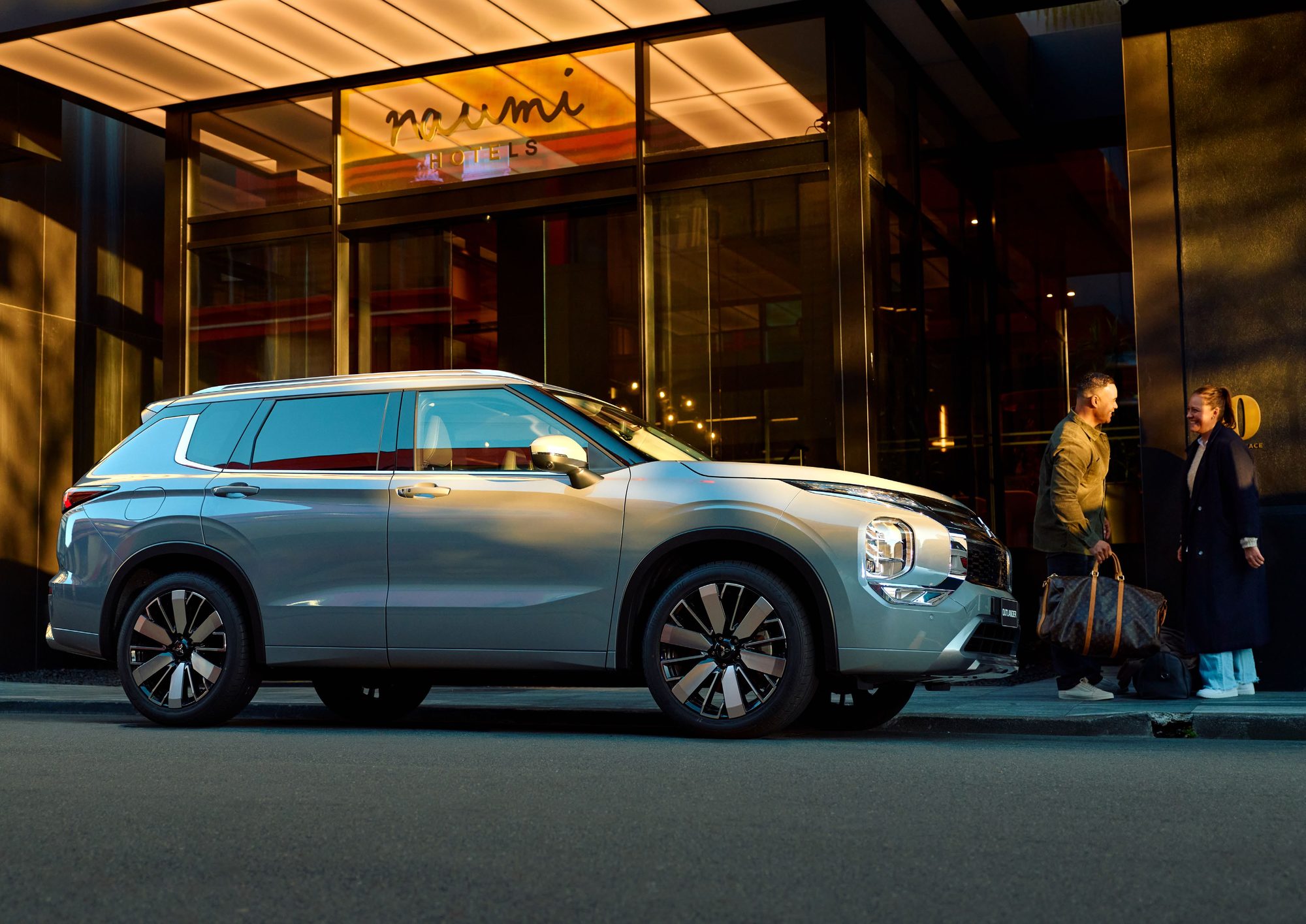 Mitsubishi Outlander family SUV
