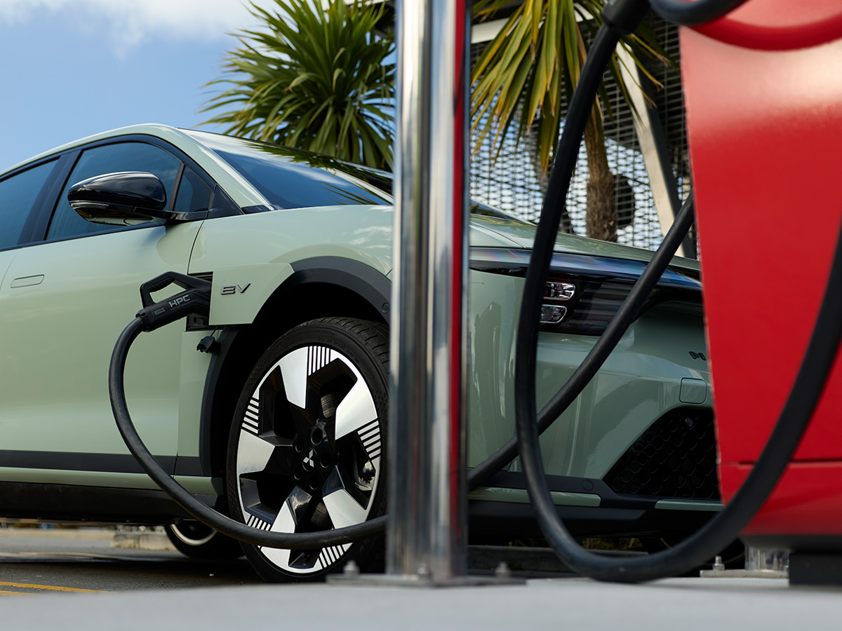 Mitsubishi ASX VR-e connected to a public charger