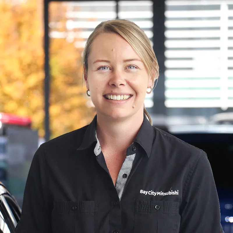 Alexa Marsh, Service Advisor