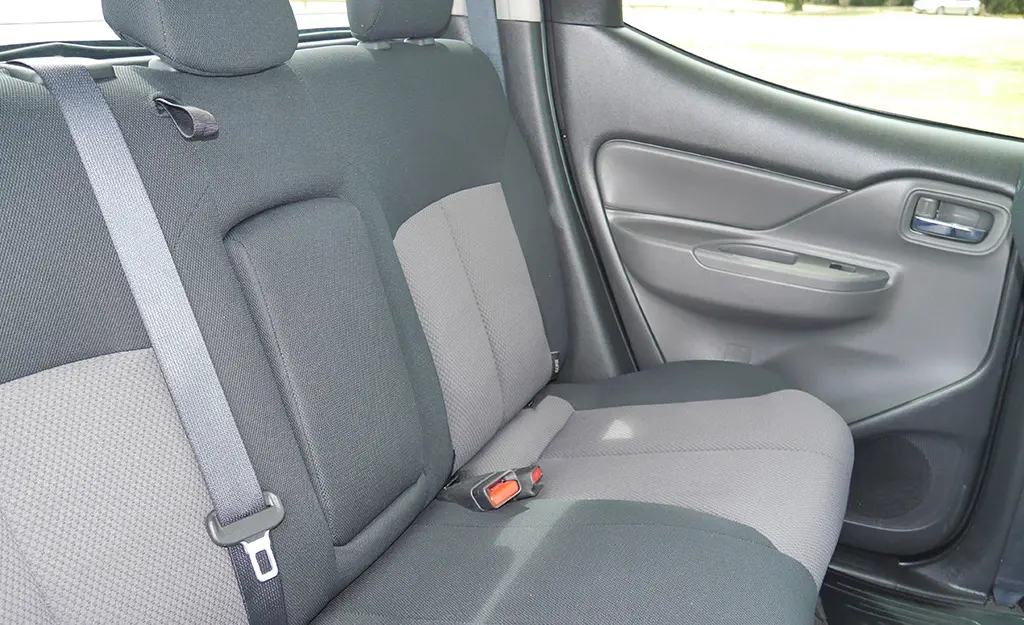 2015 Mitsubishi Triton GLX-R 2.4L Diesel 2WD