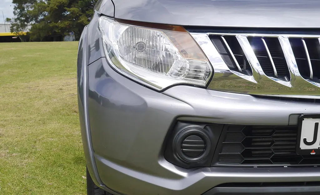 2015 Mitsubishi Triton GLX-R 2.4L Diesel 2WD