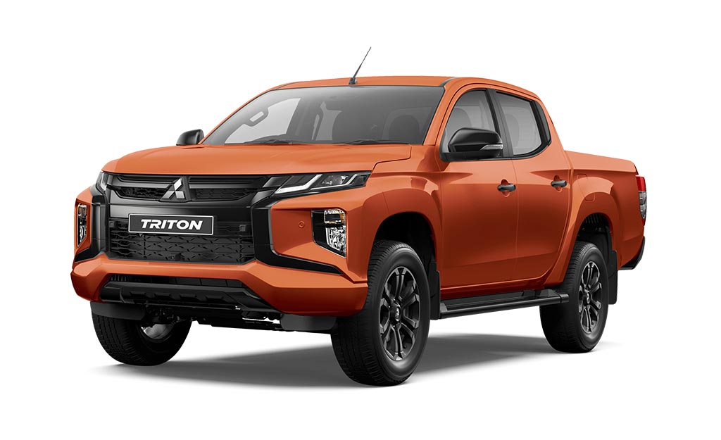 mitsubishi triton black edition 1