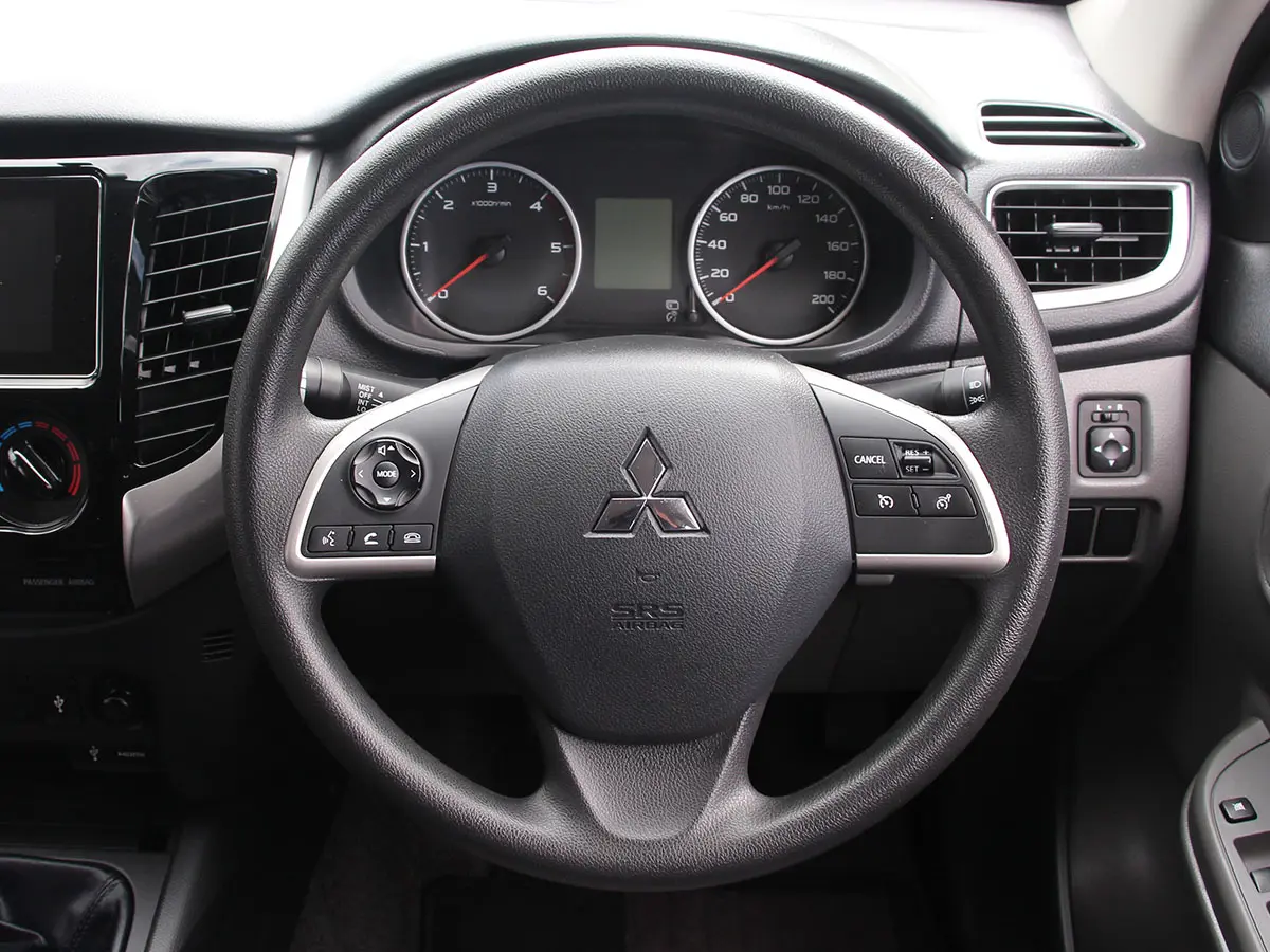 2018 Mitsubishi Triton GLX-R 2WD 2.4L Diesel Turbo 6 Speed Manual