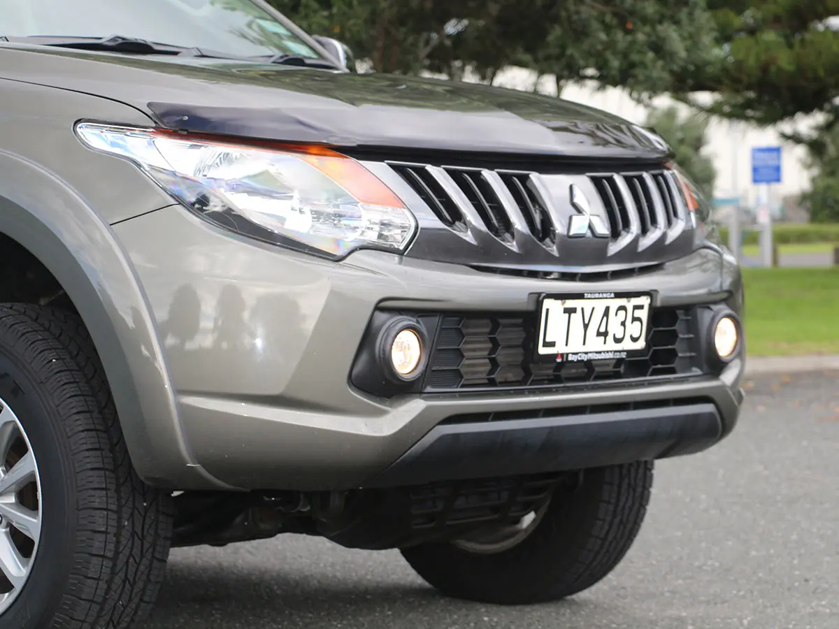 2018 Mitsubishi Triton GLX-R 2WD 2.4L Diesel Turbo 6 Speed Manual