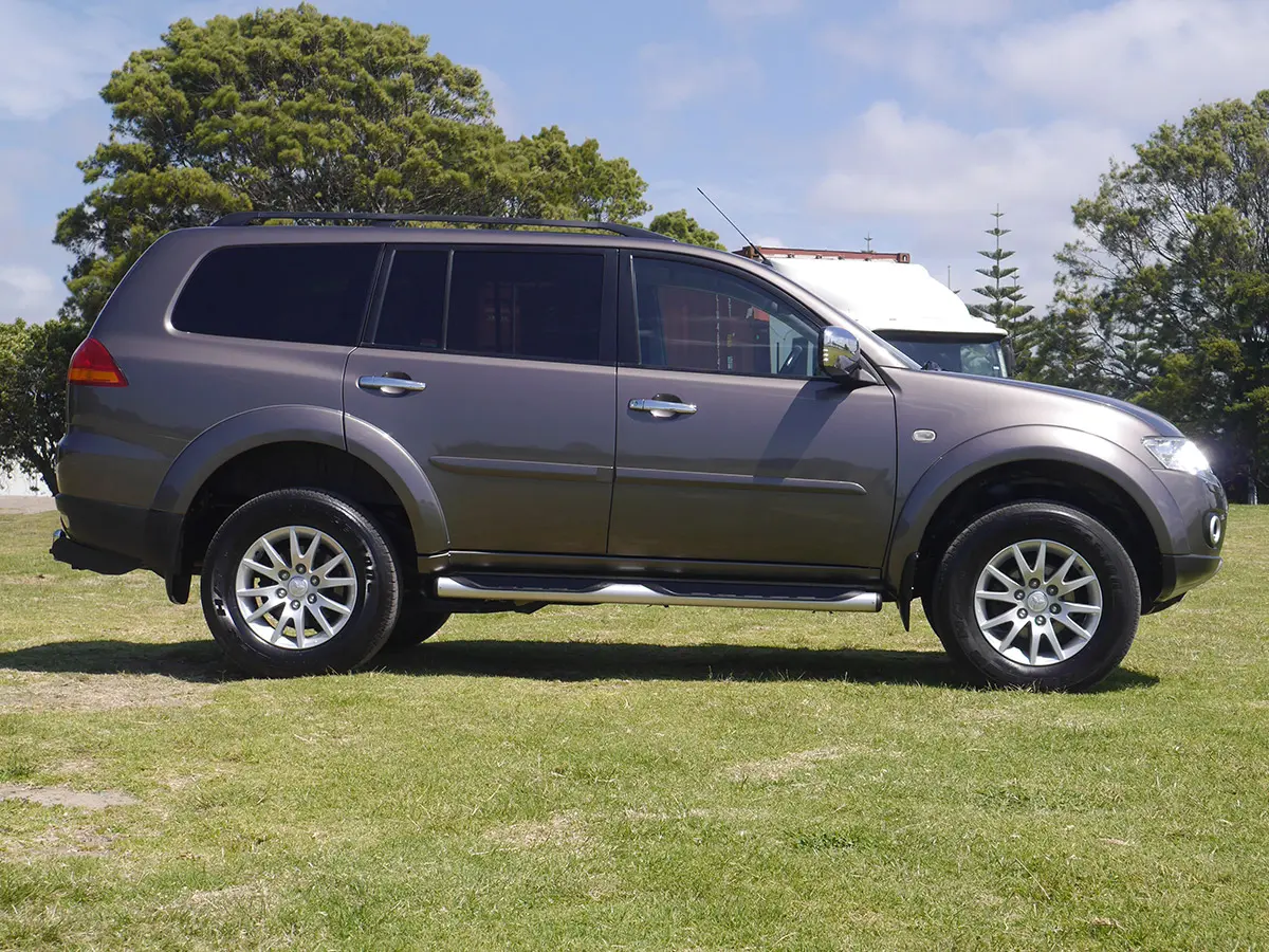 2010 Mitsubishi Challenger EXC 4WD 7 Seater 2.5L Turbo Diesel Auto