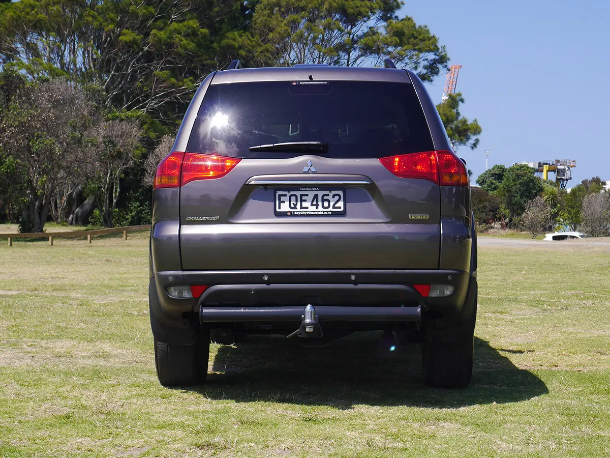 2010 Mitsubishi Challenger EXC 4WD 7 Seater 2.5L Turbo Diesel Auto