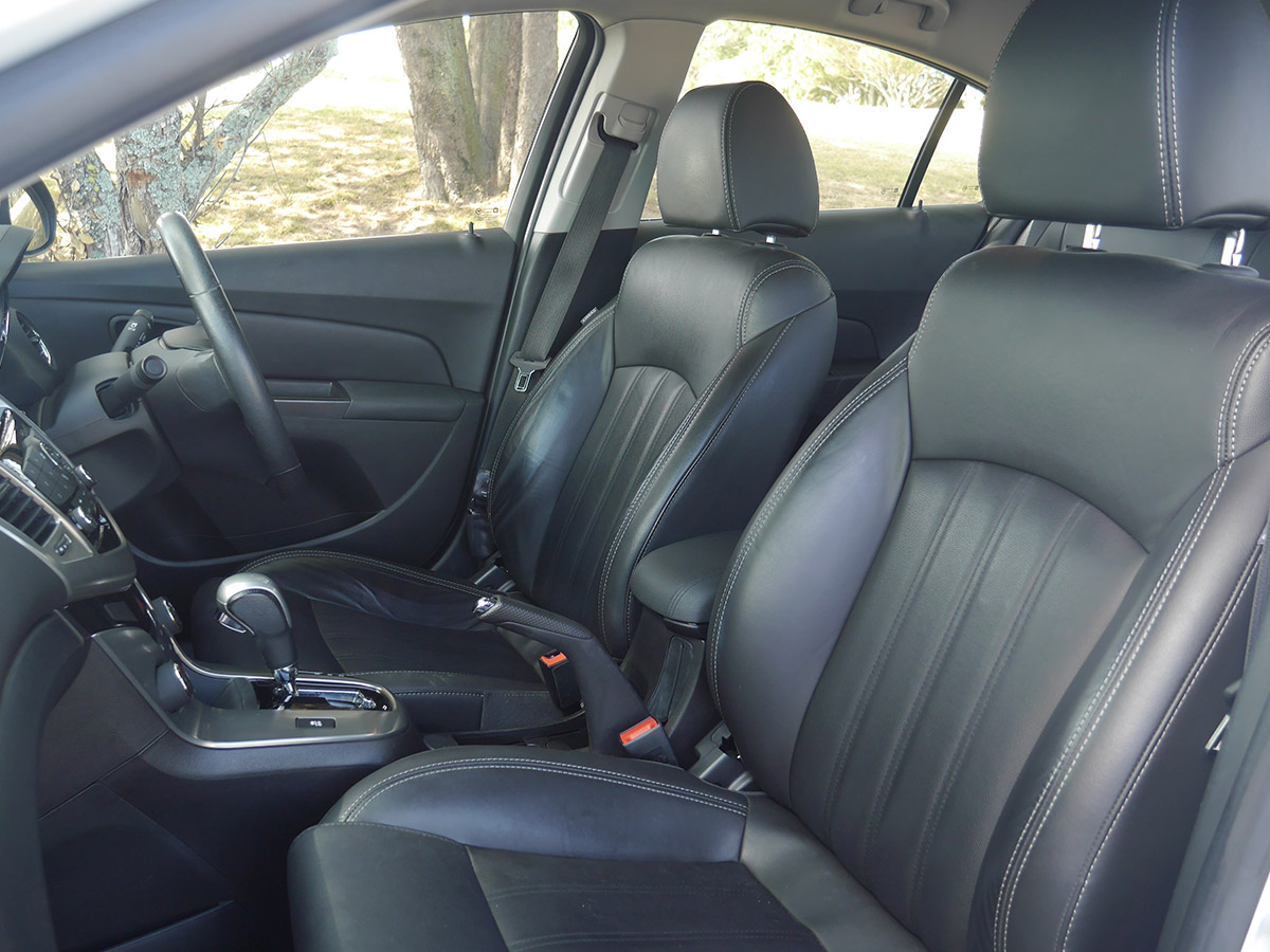 2015 Holden Cruze HYS884 27