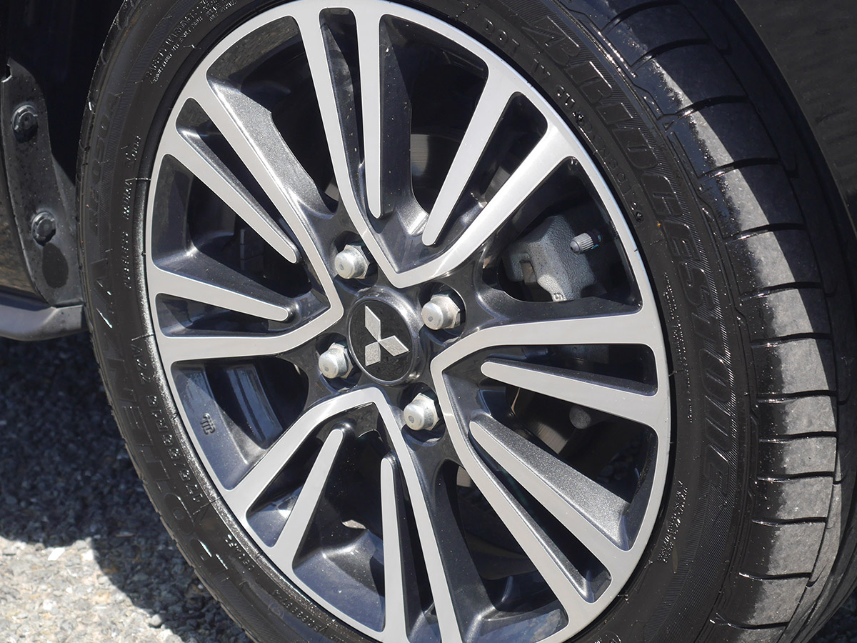 2017 Mitsubishi Mirage XLS 1.2L Petrol CVT Automatic