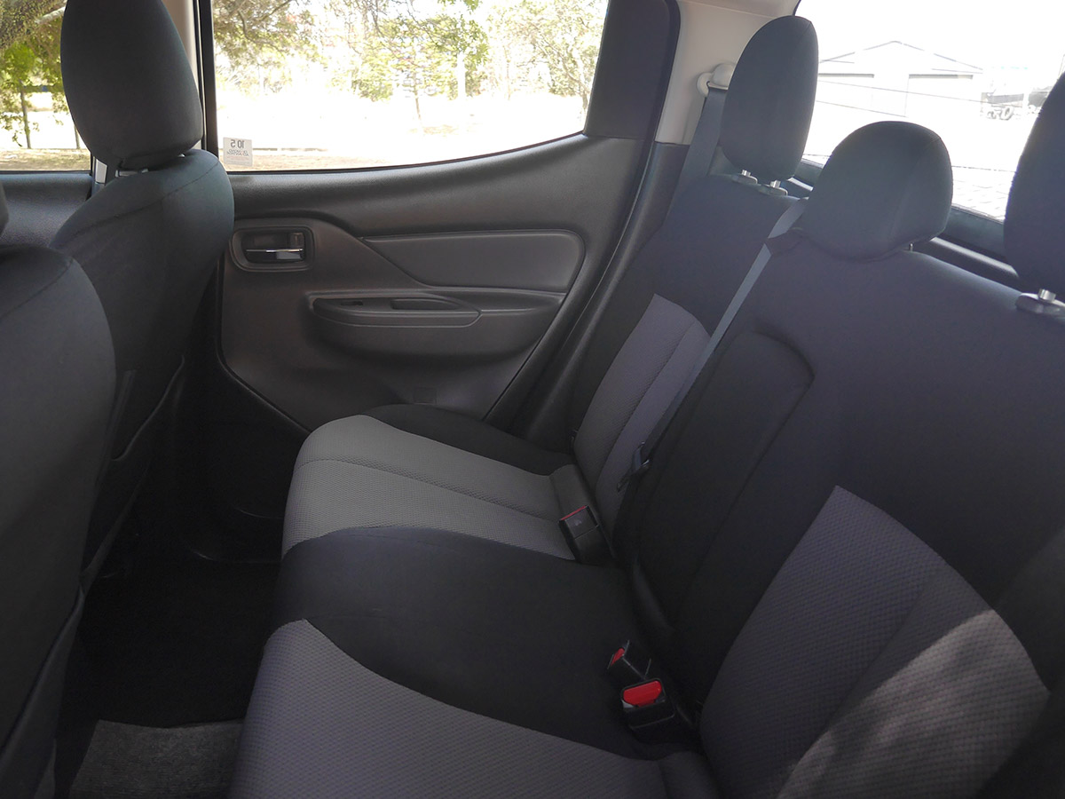 2017 Mitsubishi Triton GLXR 2.4L Diesel Turbo 4WD Auto