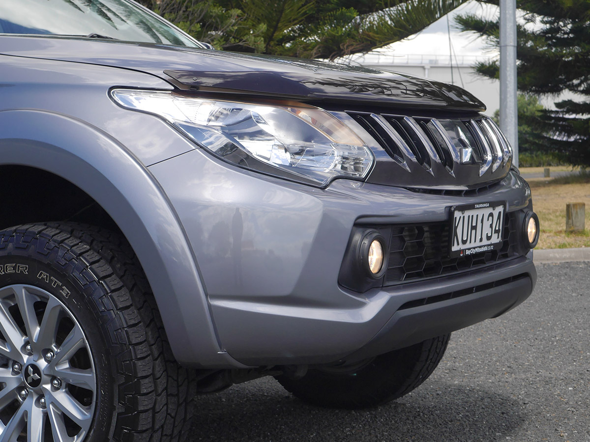2017 Mitsubishi Triton GLXR 2.4L Diesel Turbo 4WD Auto