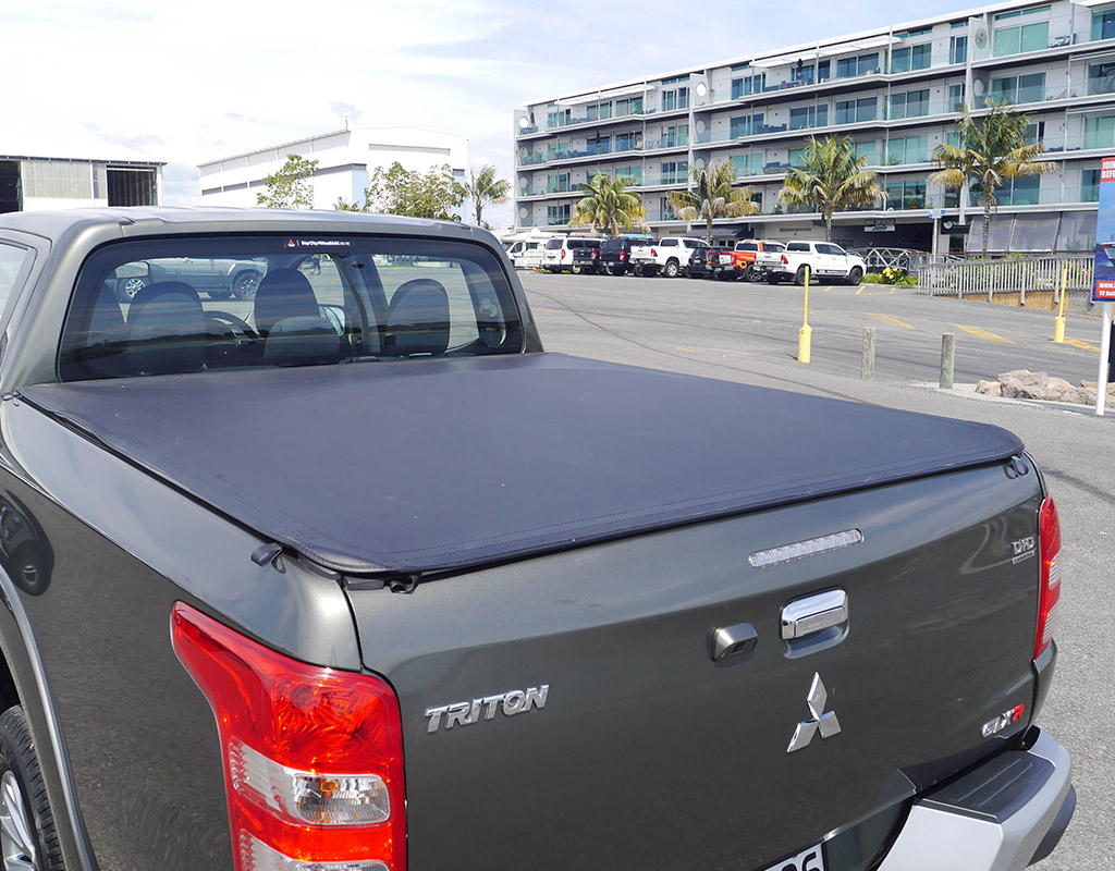 2017 Mitsubishi Triton GLX-R 2.4L Diesel Turbo 4WD 6 Speed Manual