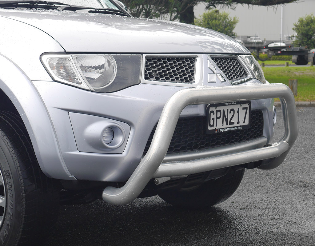 2012 Mitsubishi Triton GLX 4WD 2.5L Diesel Manual