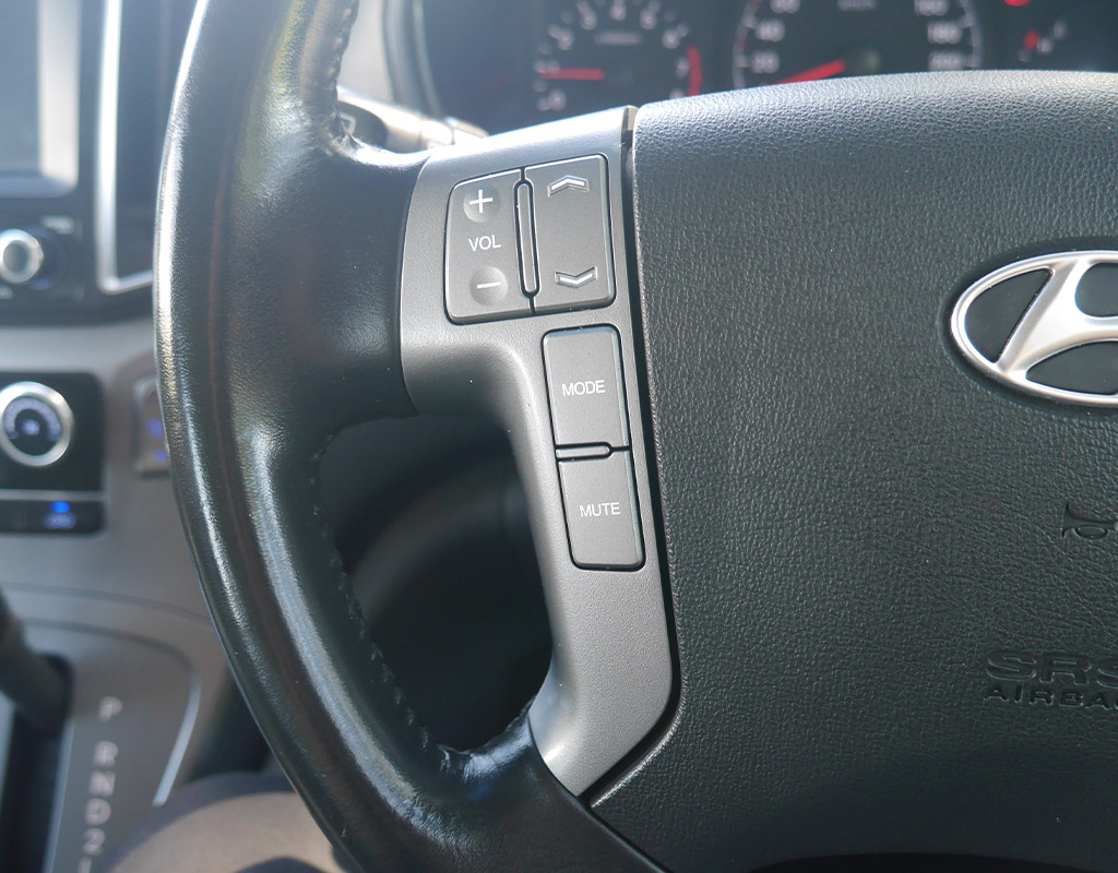 2015 Hyundai iMax 2.4L Petrol Auto 8 Seater