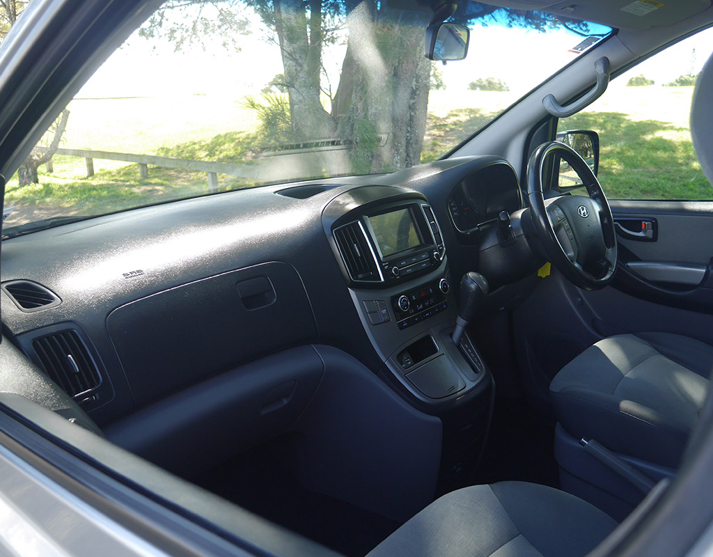 2015 Hyundai iMax 2.4L Petrol Auto 8 Seater