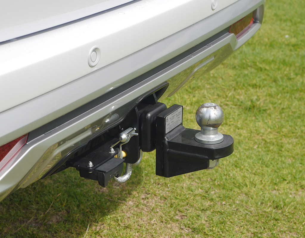 2020 Mitsubishi Pajero Sport VRX