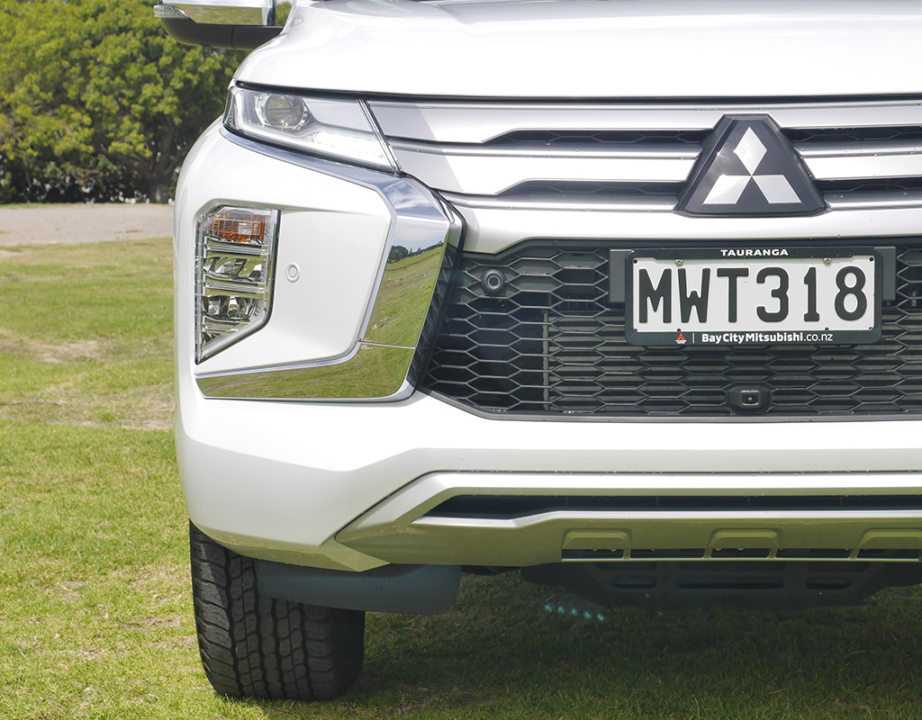 2020 Mitsubishi Pajero Sport VRX