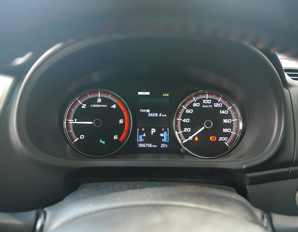 2020 Mitsubishi Triton Black Edition 4WD Auto 2.4L Diesel