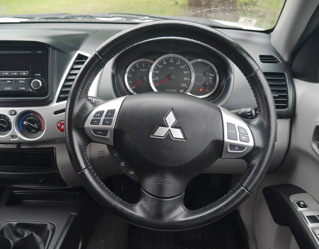 2014 Mitsubishi Triton GLX 2WD 2.5L Diesel Manual