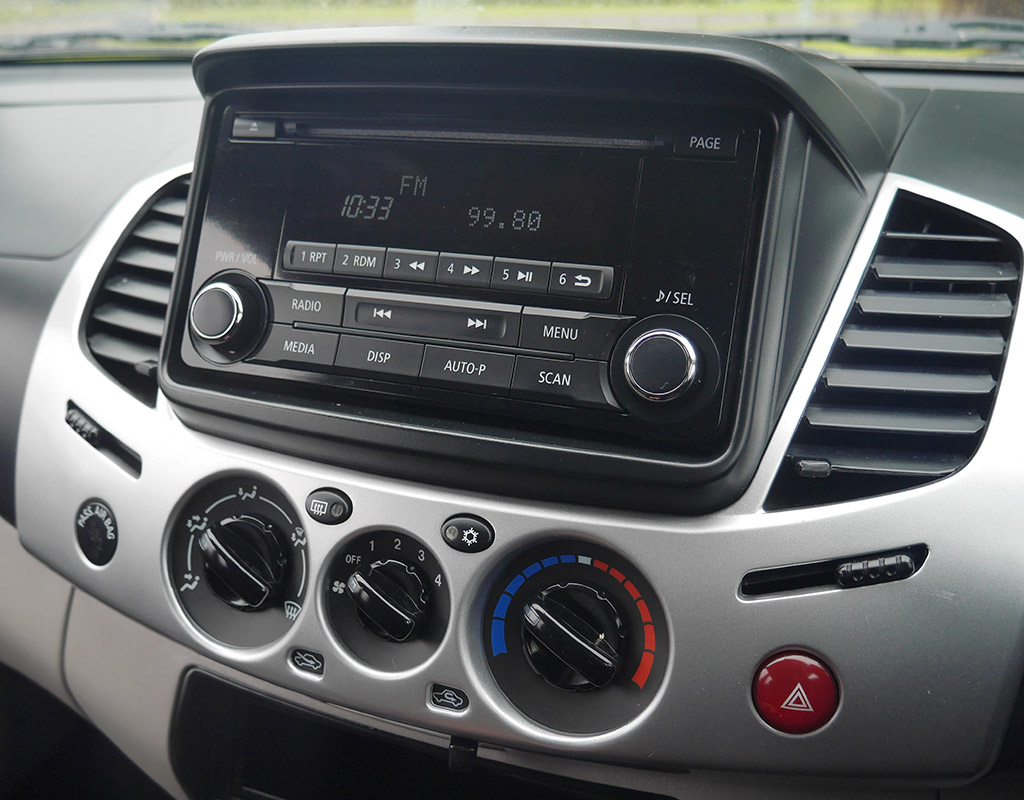 2014 Mitsubishi Triton GLX 2WD 2.5L Diesel Manual