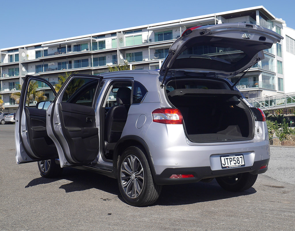 2016 Peugeot 4008 Allure 2X4 2.0L Petrol CVT Auto