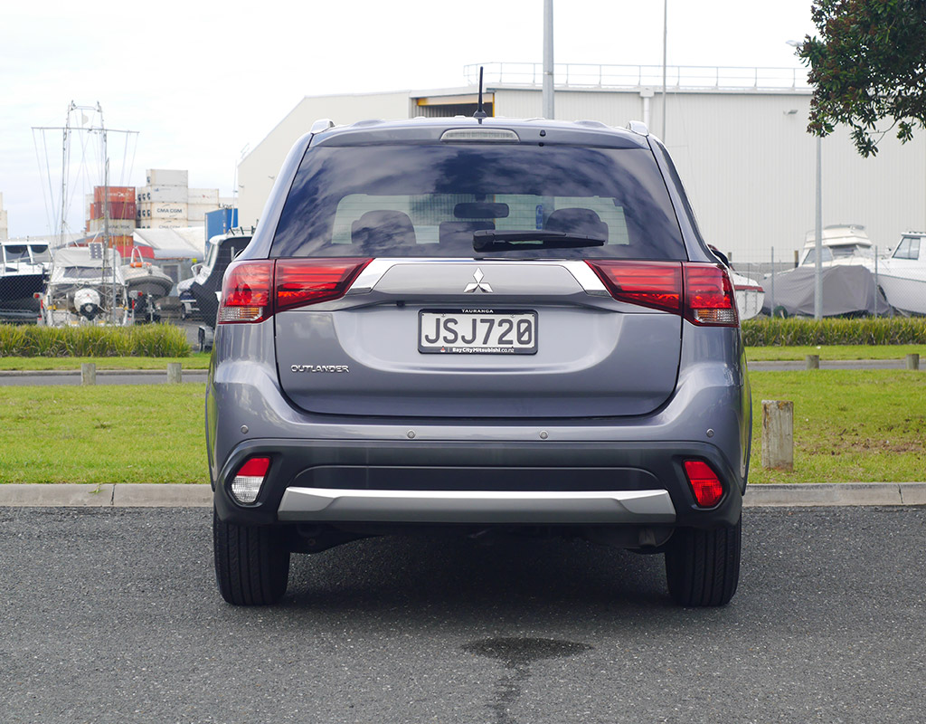 2016 Mitsubishi Outlander LS 2.0L Petrol 2WD