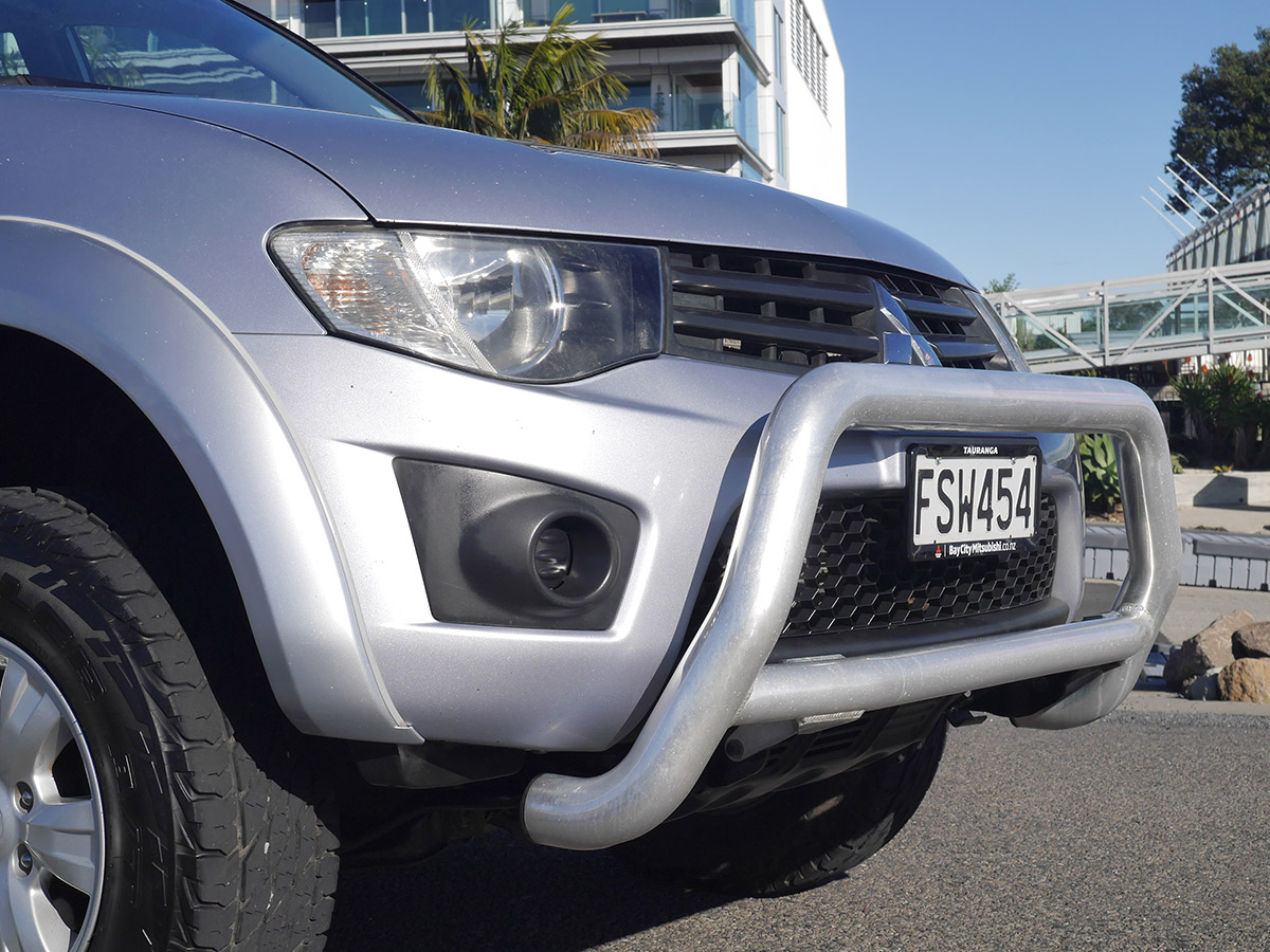 2011 Mitsubishi Triton GLX 4WD 2.5L Diesel Manual