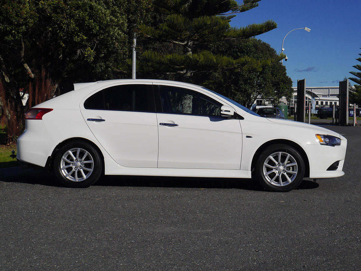 2015 Mitsubishi Lancer Sei 2.0L Petrol Automatic
