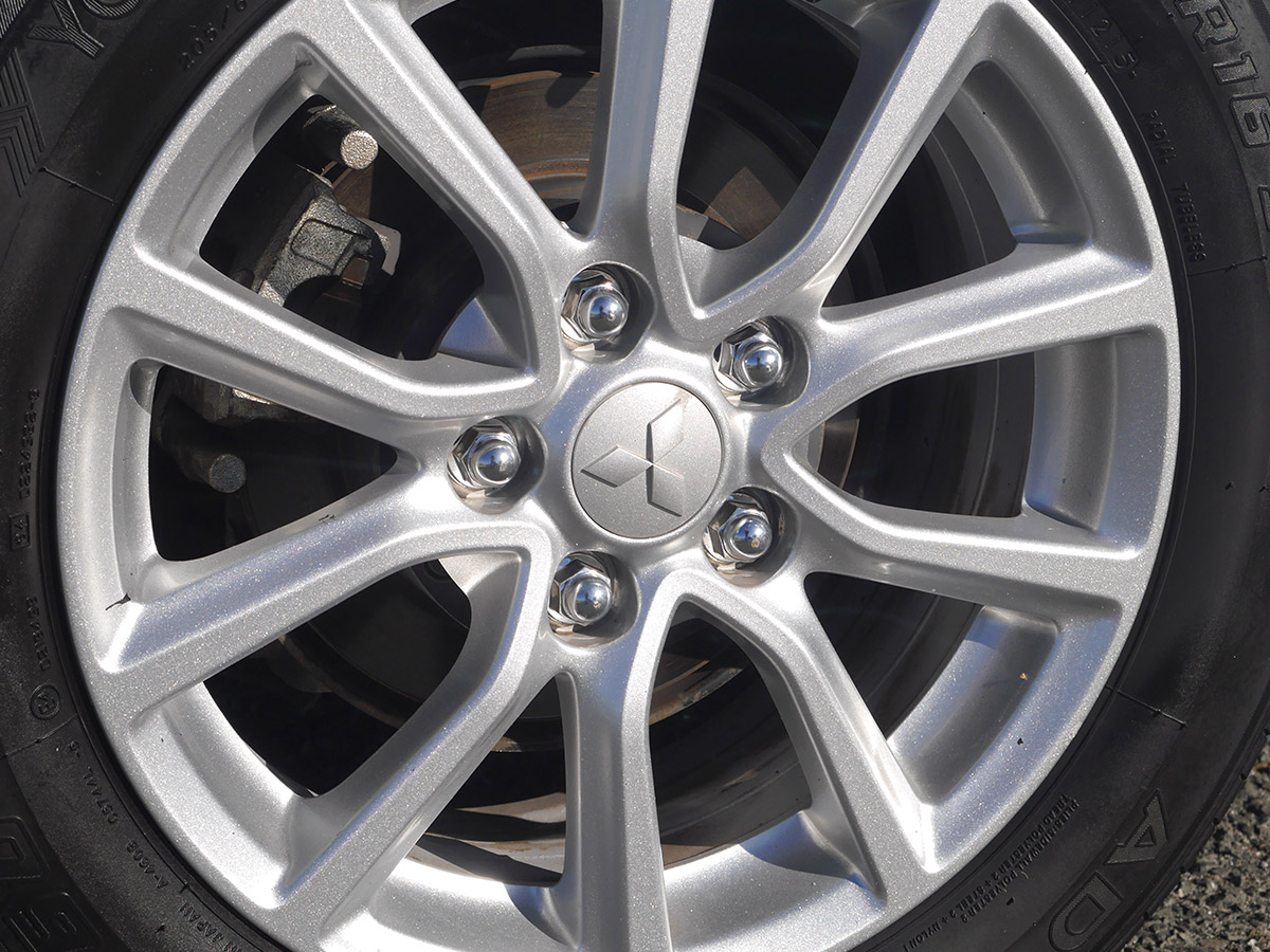 2015 Mitsubishi Lancer Sei 2.0L Petrol Automatic