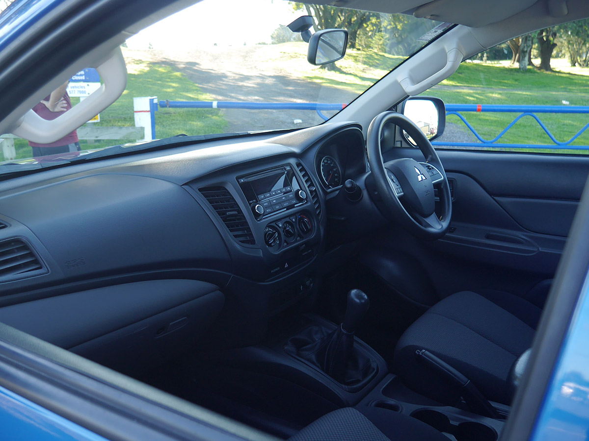 2015 Mitsubishi Triton GLX 2WD Single Cab 2.4L Diesel 6 Speed Manual