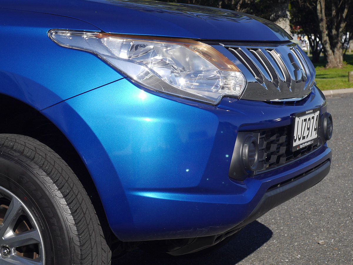 2015 Mitsubishi Triton GLX 2WD Single Cab 2.4L Diesel 6 Speed Manual