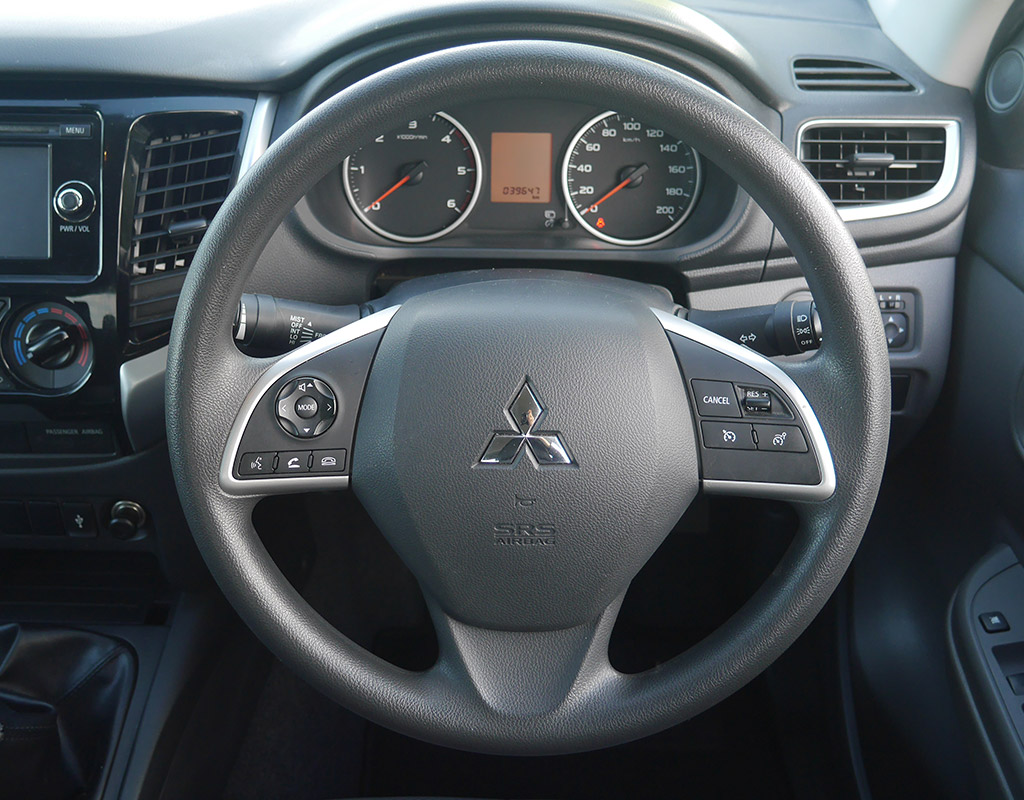 2017 Mitsubishi Triton GLXR 2.4L 2WD Diesel Turbo 6 Speed Manual