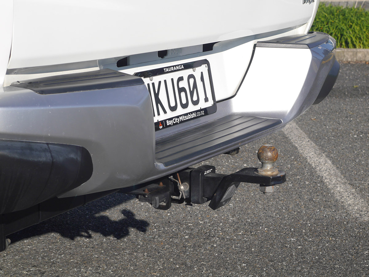 2017 Mitsubishi Triton VRX 2.4L Diesel 2WD Automatic