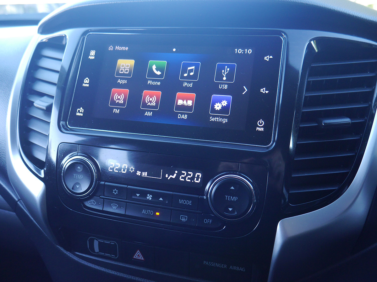 2017 Mitsubishi Triton VRX 2.4L Diesel 2WD Automatic