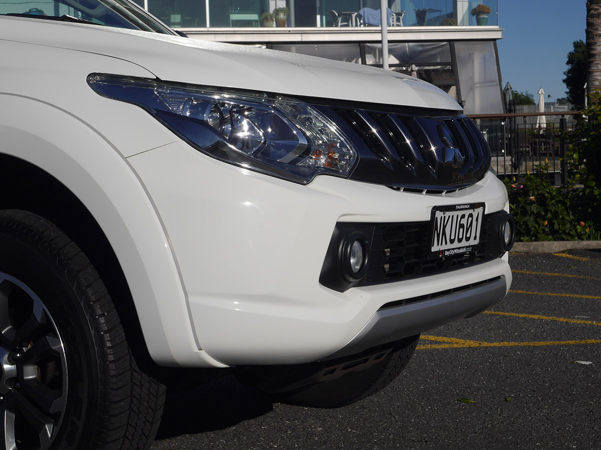 2017 Mitsubishi Triton VRX 2.4L Diesel 2WD Automatic