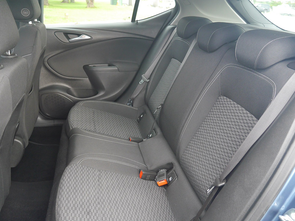 2018 Holden Astra R 1.4L Petrol 6 Speed Automatic