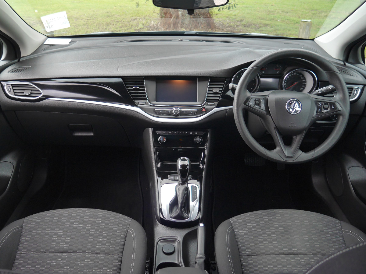 2018 Holden Astra R 1.4L Petrol 6 Speed Automatic