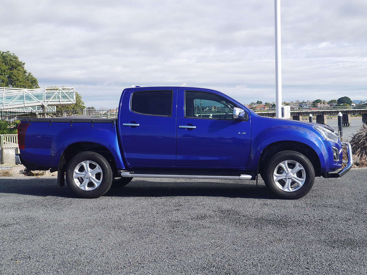 2018 Isuzu D-Max LS 2WD 3.0L Diesel 6 Speed Manual