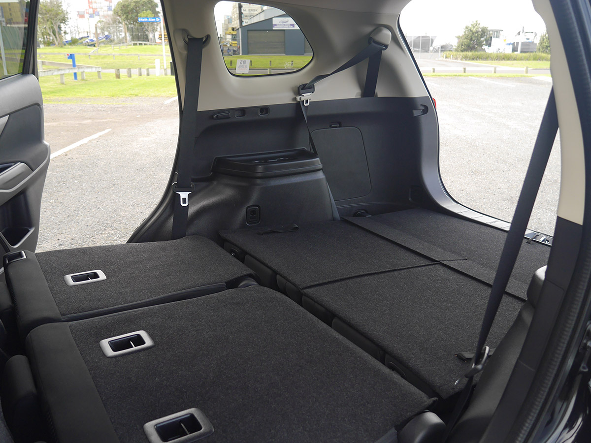 2018 Mitsubishi Outlander XLS 4WD 7 Seater 2.4L Petrol Automatic