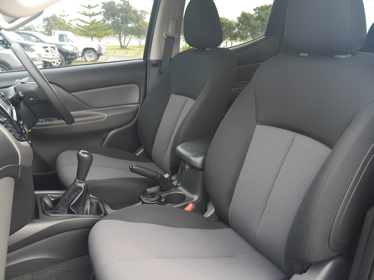 2017 Mitsubishi Triton GLXR 2.4L 2WD Diesel Turbo 6 Speed Manual