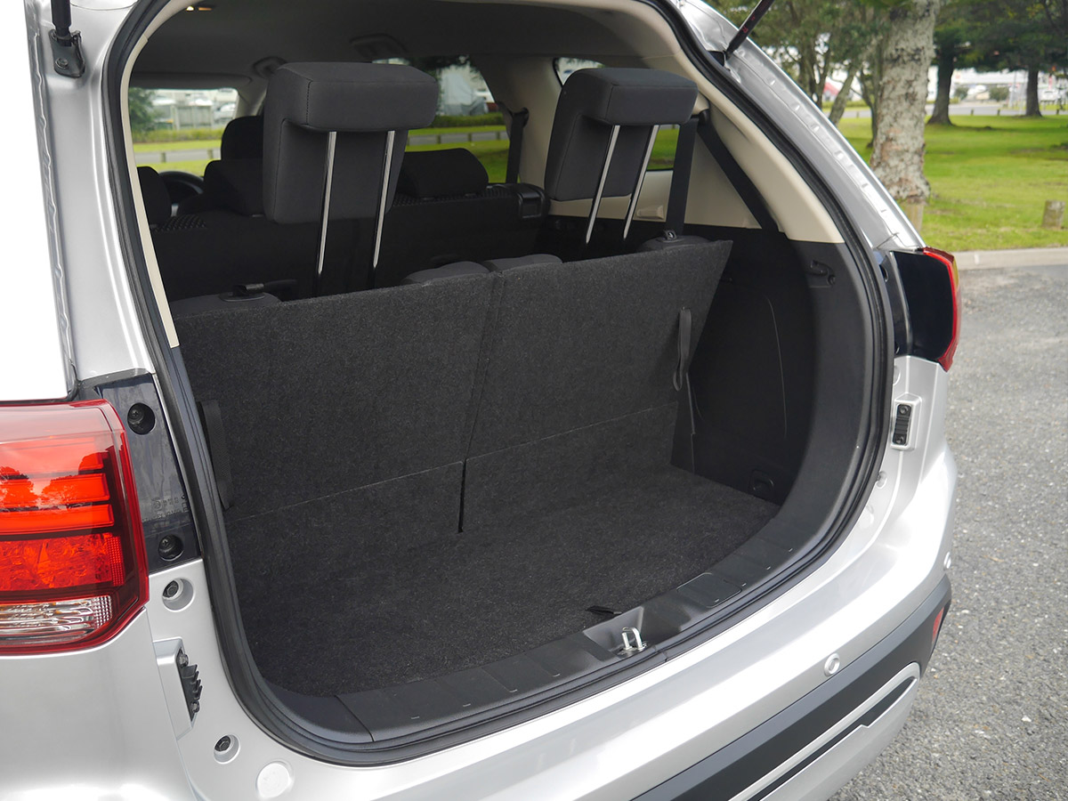 2019 Mitsubishi Outlander XLS 2.0L 2WD 7 Seater Petrol Automatic