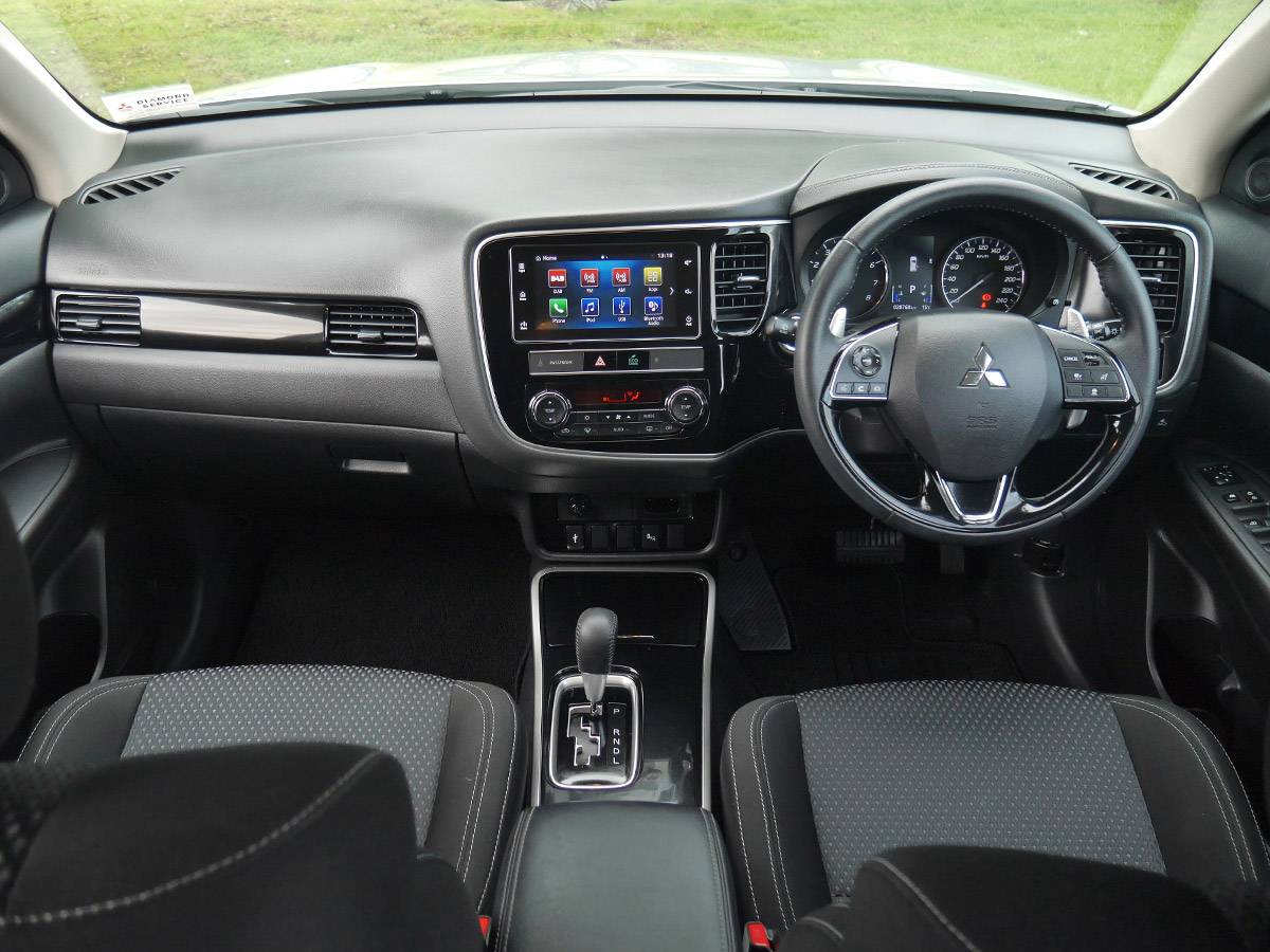 2019 Mitsubishi Outlander XLS 2.0L 2WD 7 Seater Petrol Automatic