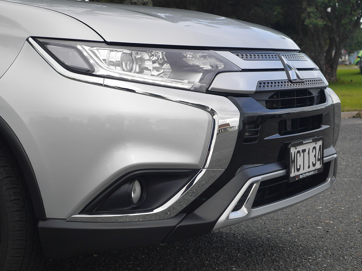 2019 Mitsubishi Outlander XLS 2.0L 2WD 7 Seater Petrol Automatic