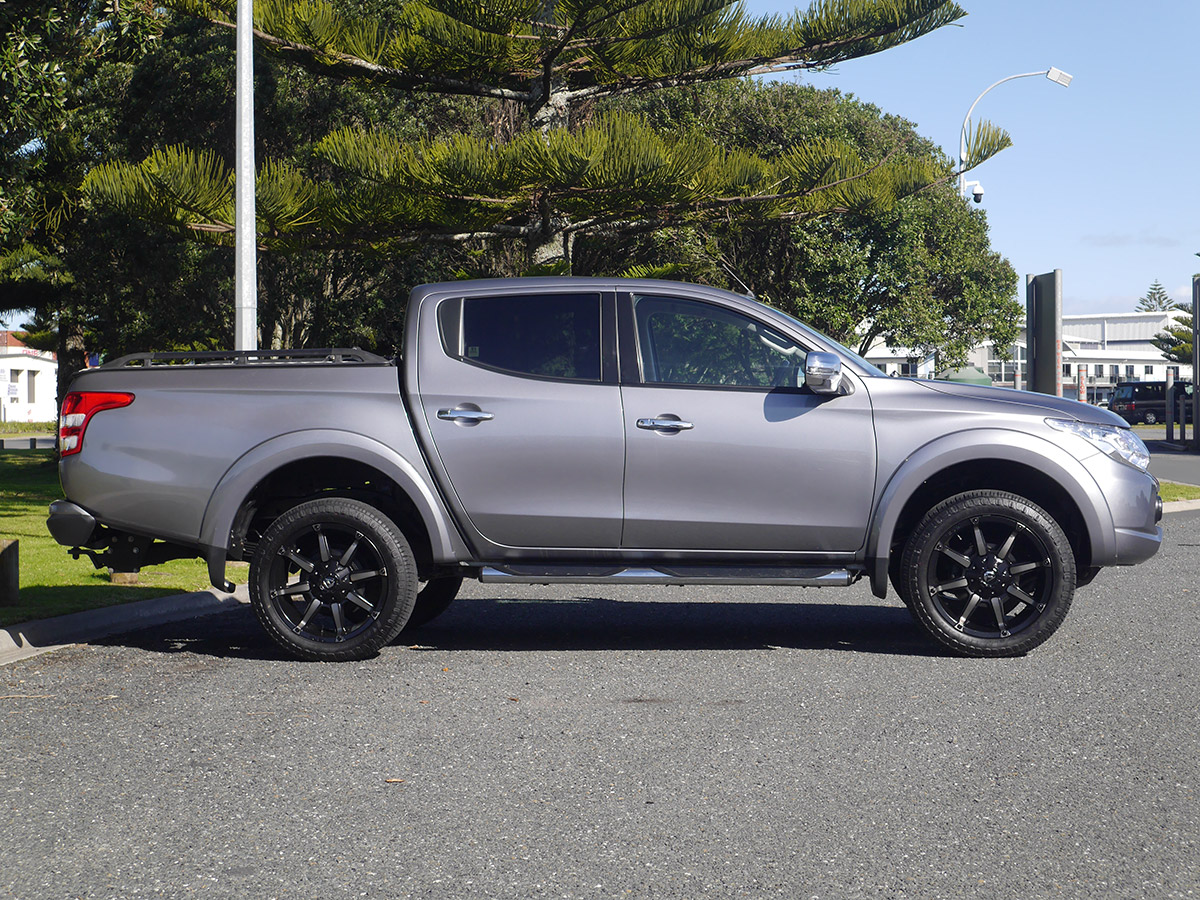 2015 Mitsubishi Triton GLS 2.4L Diesel 4WD 6 Speed Manual
