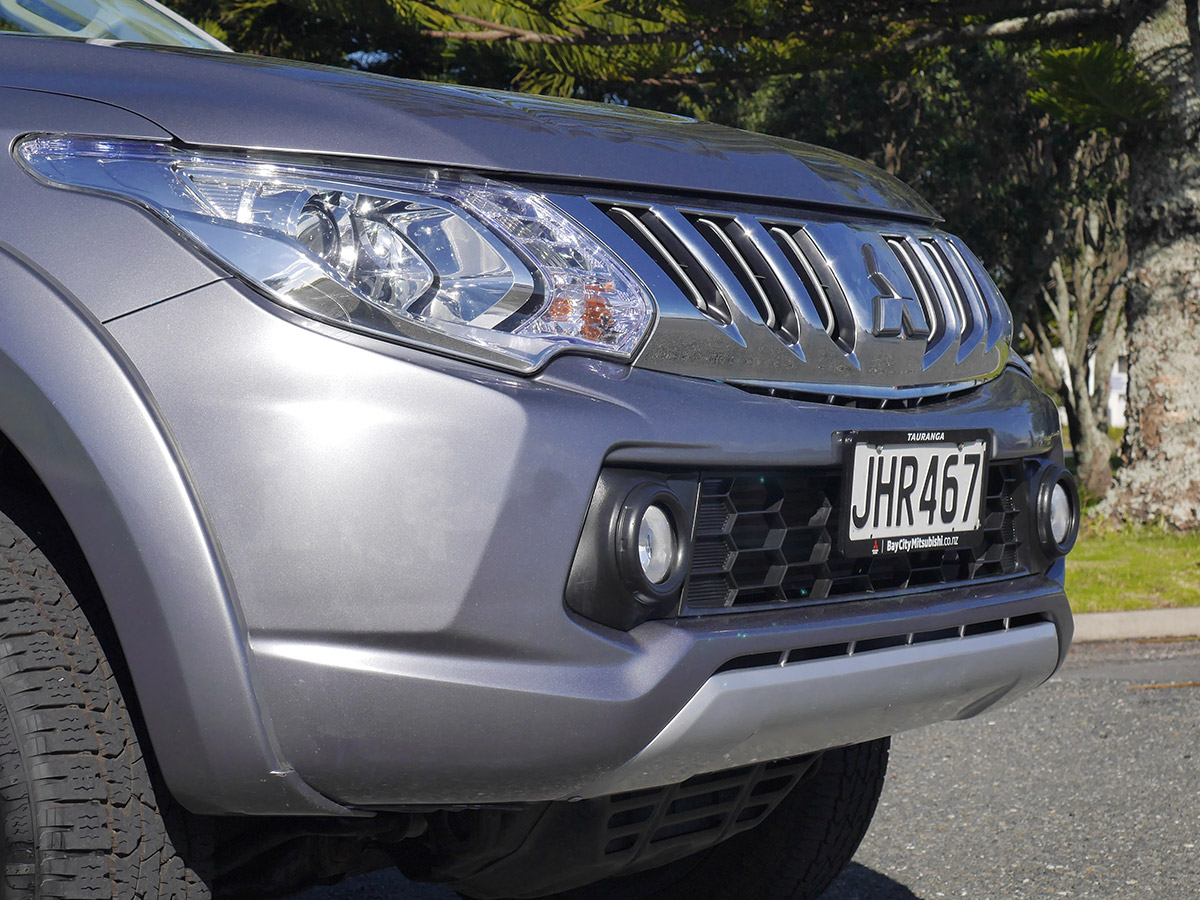 2015 Mitsubishi Triton GLS 2.4L Diesel 4WD 6 Speed Manual