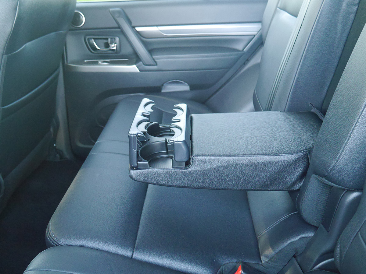 2020 Mitsubishi Pajero Exceed 7 Seater 3.2L Diesel 4WD Automatic