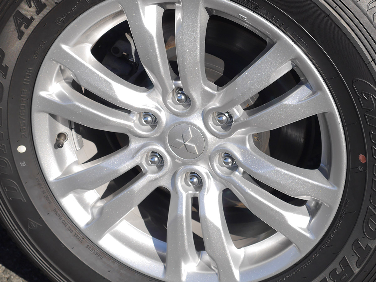 2020 Mitsubishi Pajero Exceed 7 Seater 3.2L Diesel 4WD Automatic