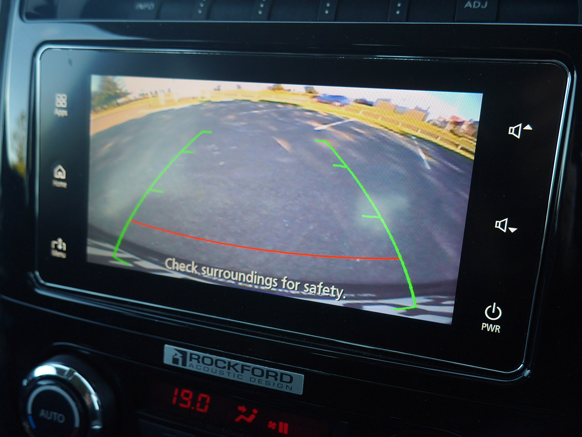 2020 Mitsubishi Pajero Exceed 7 Seater 3.2L Diesel 4WD Automatic