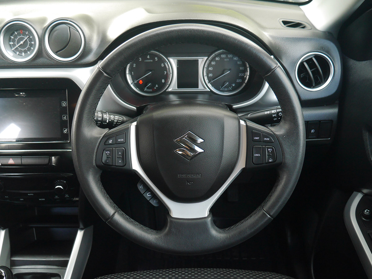2015 Suzuki Vitara 1.6L Petrol JLXF 2WD Manual