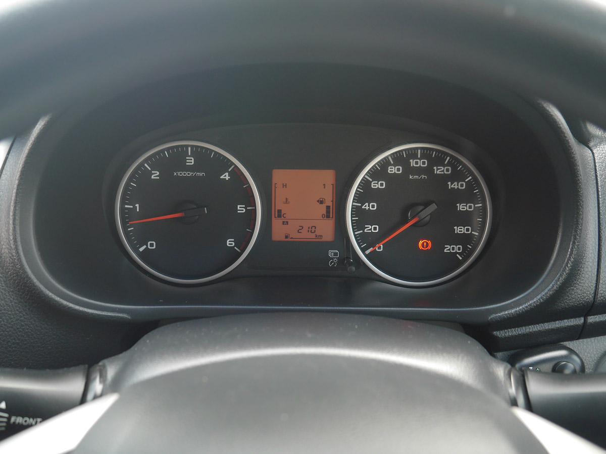 2017 Mitsubishi Triton GLXR 2.4L 2WD Diesel Turbo 6 Speed Manual