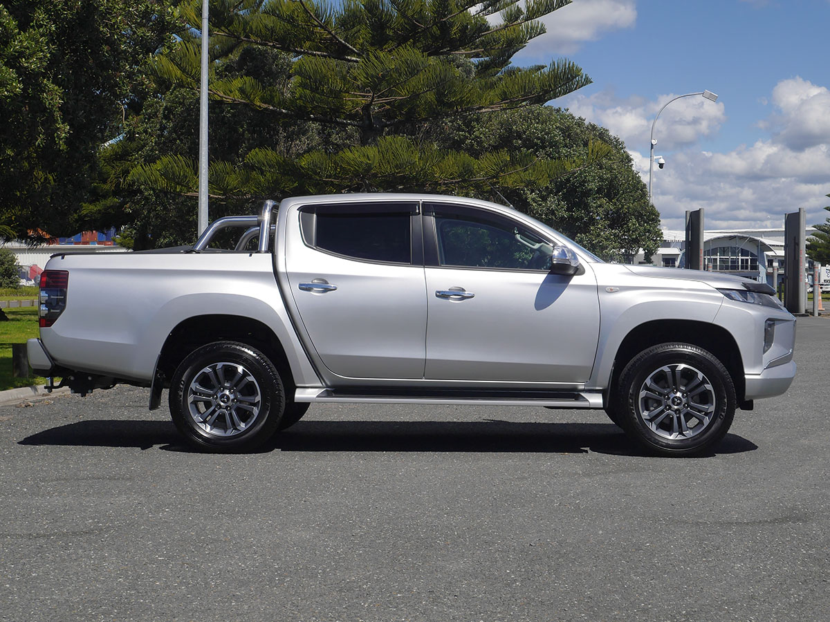 2019 Mitsubishi Triton GLXR 2.4L Diesel Turbo 6 Speed Automatic